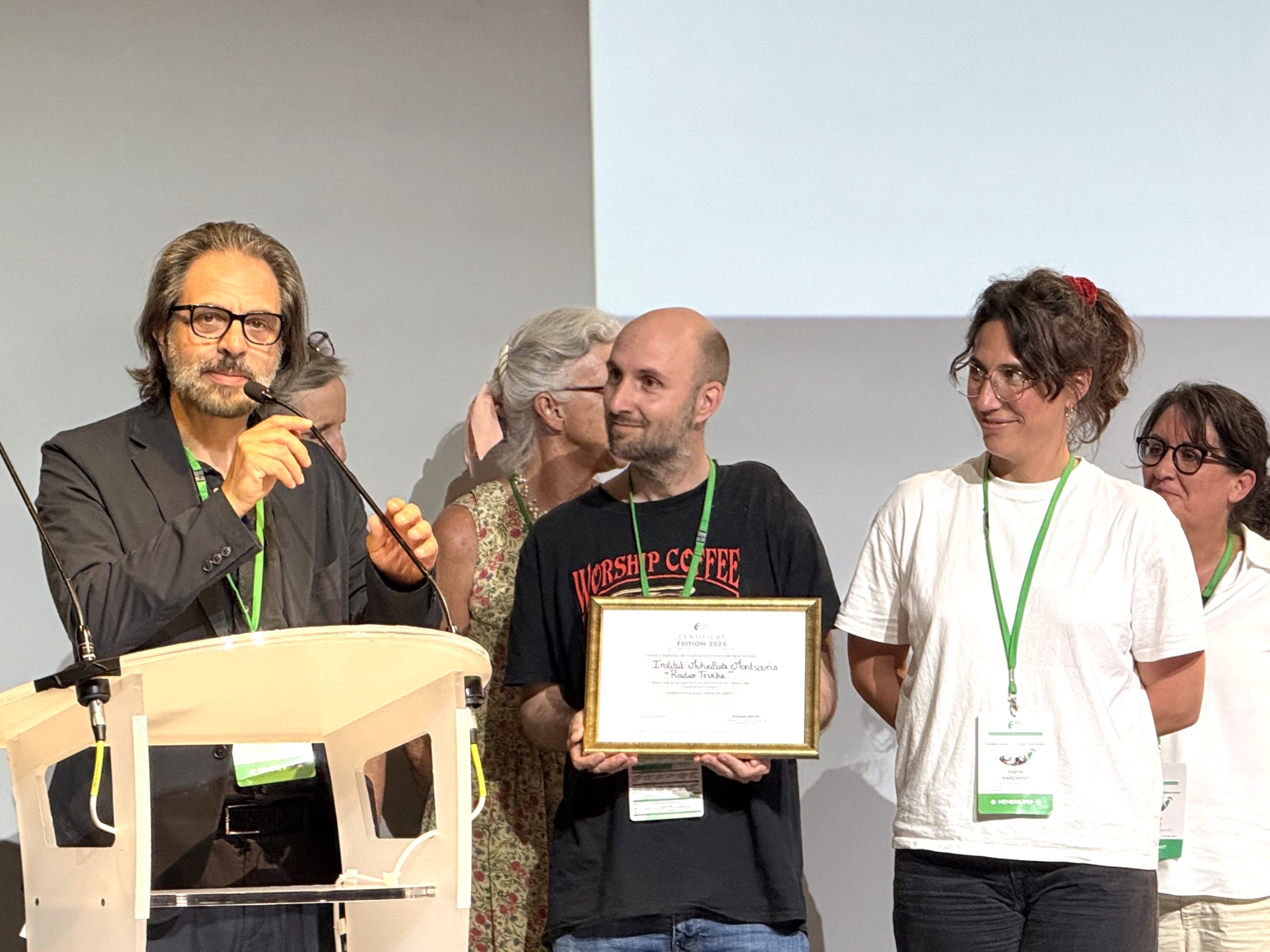 Remise du prix de l'expérience Patient 2025 au Dr Votadoro